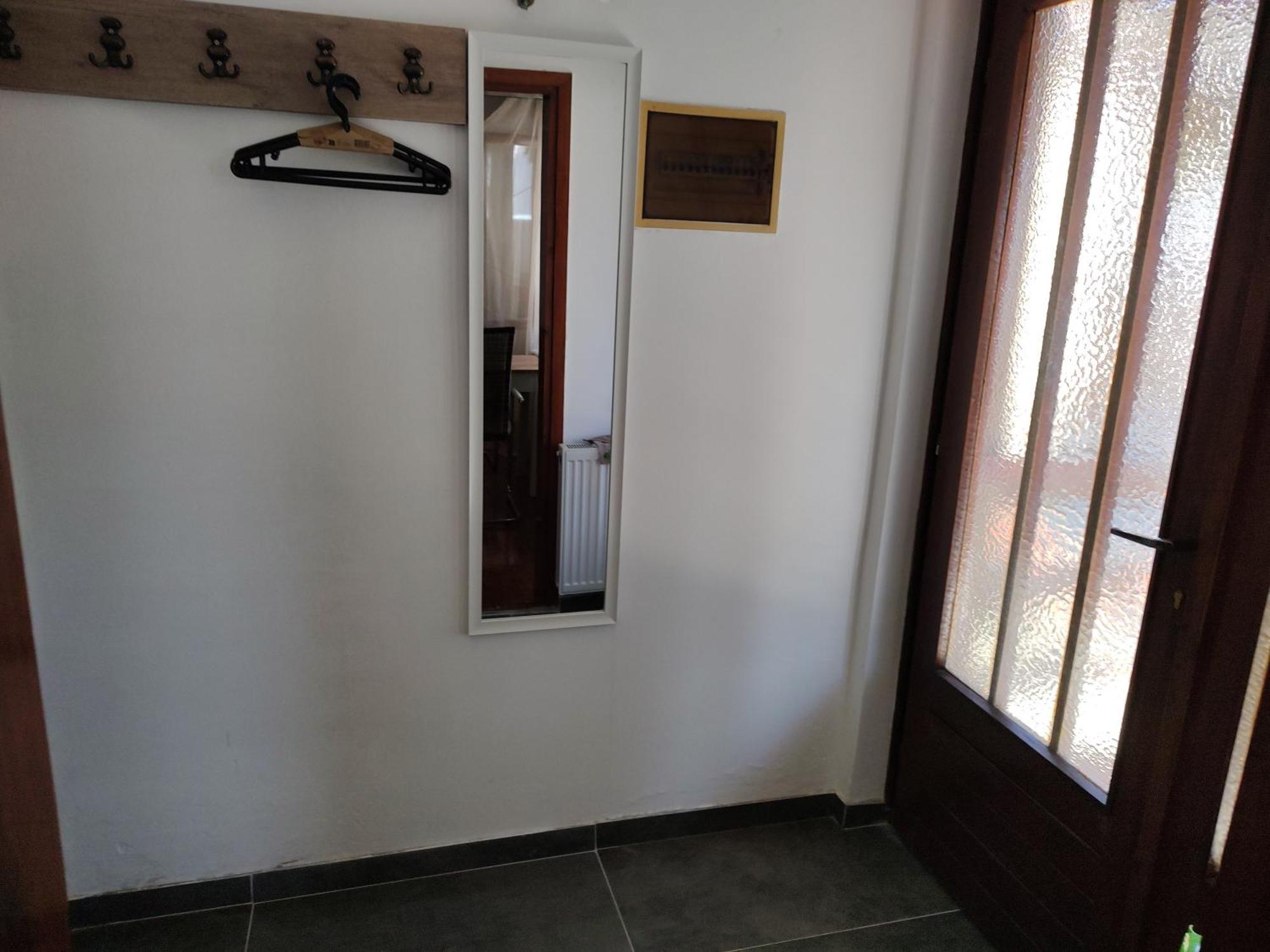 Stan Apartment Sremska Mitrovica Ngoại thất bức ảnh